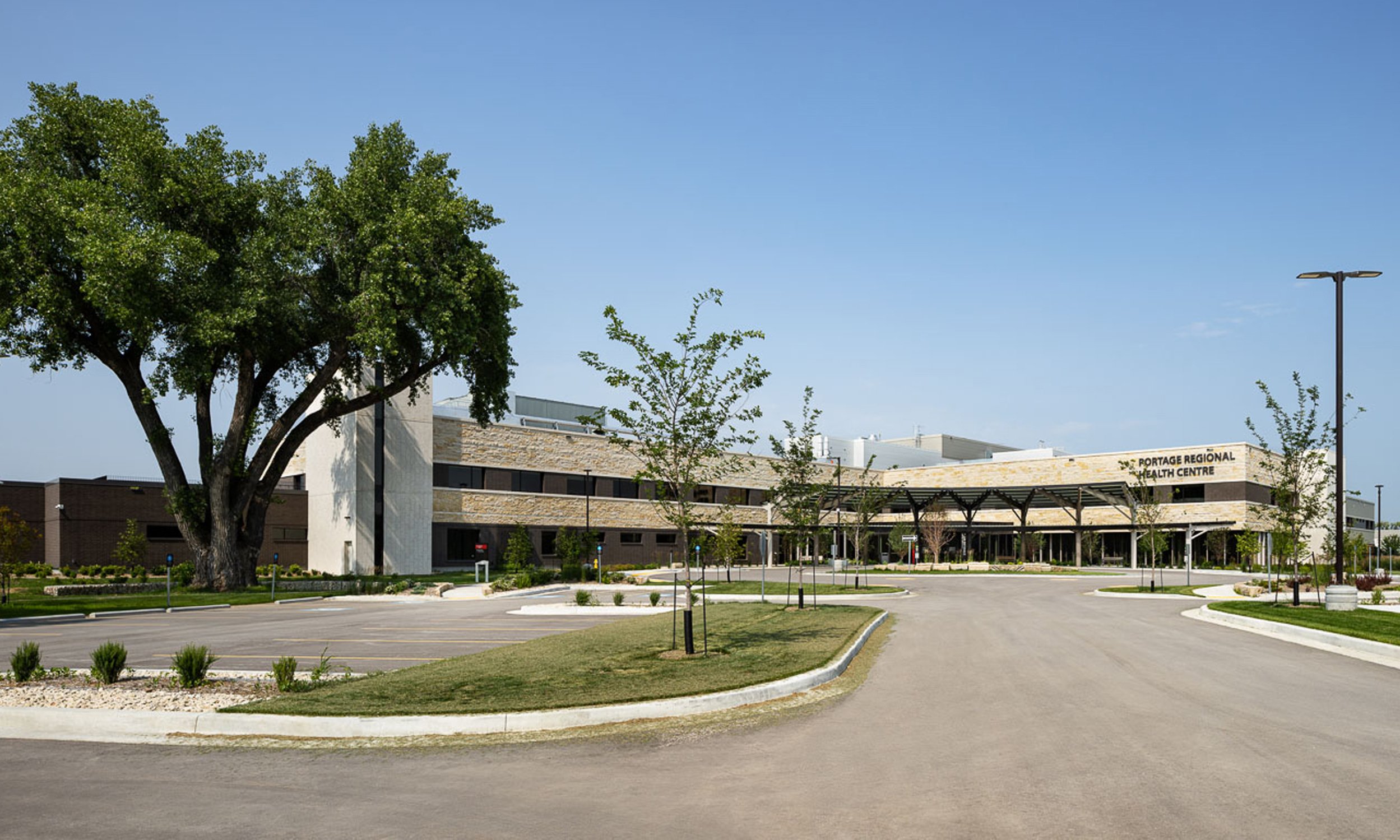 New contemporary hospital 